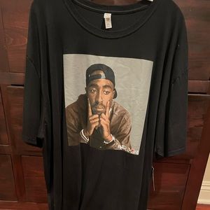 Tupac Shakur
 brand new t- shirt NWT. size 4XL